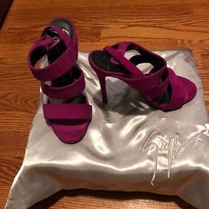 Giuseppe Zanoti Heel